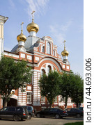Храм Святой великомученицы Екатерины в городе Кирове (2013 год). Редакционное фото, фотограф Солодовникова Елена / Фотобанк Лори