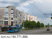 Улица Кирова в Новокузнецке (2024 год). Редакционное фото, фотограф Иван Дуплик / Фотобанк Лори