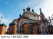 Киров. Вятка. Свято-Серафимовский кафедральный собор. Улица Урицкого, 25 (2024 год). Стоковое фото, фотограф Ольга Визави / Фотобанк Лори