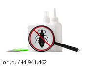 Cosmetic products, lice comb and magnifying glass isolated on white. Стоковое фото, фотограф Сергей Толмачёв / Фотобанк Лори