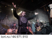Группа "Иван Царевич" и ее лидер Валерий Наумов. Редакционное фото, фотограф Наталья Филатова / Фотобанк Лори