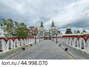 Izmailovsky Kremlin, spring in Moscow (2024 год). Стоковое фото, фотограф Саблин Станислав / Фотобанк Лори
