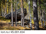 Древние горы Хакасии. Каменный парк. (Ширинские Столбы) (2019 год). Редакционное фото, фотограф Александр Галинский / Фотобанк Лори