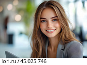 Улыбающаяся девушка в офисе. Стоковое AI-изображение, AI-художник Щеголева Ольга / Фотобанк Лори