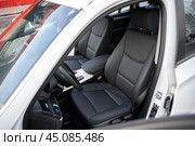 KRASNOYARSK, RUSSIA - September 22, 2024: White BMW X3 F25. Редакционное фото, фотограф Плотников Дмитрий / Фотобанк Лори