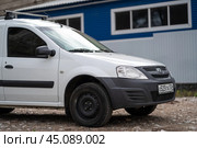 KRASNOYARSK, RUSSIA - September 10, 2024: White Lada Largus. Редакционное фото, фотограф Плотников Дмитрий / Фотобанк Лори