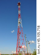 Вышка сотовой связи в Московской области (2009 год). Стоковое фото, фотограф Мария Деркунская / Фотобанк Лори