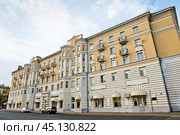 Новоторжская улица, дом 7. Тверь. Россия. Редакционное фото, фотограф E. O. / Фотобанк Лори