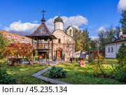 Церковь мученика Трифона в Напрудном, Трифоновская улица, Москва. Стоковое фото, фотограф Baturina Yuliya / Фотобанк Лори