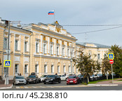 Администрация города Твери. Улица Советская, дом 11. Тверь. Россия. Редакционное фото, фотограф E. O. / Фотобанк Лори