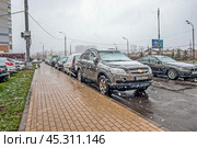 02 ноября 2024 года в Москве шел снег. Редакционное фото, фотограф Валерий Иванович Клейменов / Фотобанк Лори