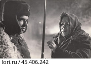 На съёмках фильма "Верность", режиссер Пётр Тодоровский. Старая фотография времён СССР. Редакционная иллюстрация, иллюстратор александр афанасьев / Фотобанк Лори