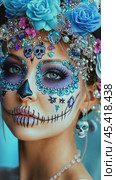 Woman wearing calavera catrina makeup for day of the dead celebration. Стоковое AI-видео, аниматор Юрий Поздников / Фотобанк Лори