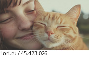 Весеннее соединение: крупный план девушки, обнимающей коричневого кота, для дизайна ухода за животными. Стоковое AI-изображение, AI-художник ФотоИнтеллект / Фотобанк Лори