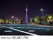 Телебашня Canton Tower в гуанчжоу, Китай (2020 год). Редакционное фото, фотограф  Сергей Фомин / Фотобанк Лори