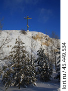 Samarskaya Luka. Worship cross on the Tsarev Kurgan. View of the Volga, Zhigulevskie gates. (2010 год). Стоковое фото, фотограф Акиньшин Владимир / Фотобанк Лори
