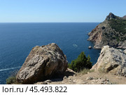Вид на Чёрное море с горы Кастрон, Крым, Россия (2021 год). Редакционное фото, фотограф Free Wind / Фотобанк Лори