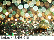 Зеленый блестящий фон - оттенки для Дня Святого Патрика. green shiny background - shades for St. Patrick's Day. Стоковое AI-изображение, AI-художник Artykris99 / Фотобанк Лори