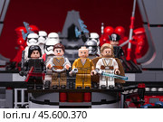 RUSSIAN, SAMARA - February 8, 2019. LEGO STAR WARS. Minifigures Star Wars Characters - Episode 8: The Last Jedi. Kylo Ren, Rey, Phasma, Snoke. Редакционное фото, фотограф Андрей Аркуша / Фотобанк Лори
