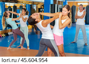 Women's self protection training. Стоковое фото, фотограф Яков Филимонов / Фотобанк Лори
