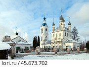 Троицкая церковь в Ярославском районе, в селе Толгоболь (2019 год). Стоковое фото, фотограф Николай Белавин / Фотобанк Лори