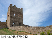 Старинная башня Генуэзской крепости. Феодосия, Крым (2024 год). Стоковое фото, фотограф Анна Карасева / Фотобанк Лори