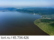 Южный Урал, Башкортостан, Нугушское водохранилище летом. Вид с воздуха. Southern Urals, Bashkortostan, Nugush reservoir in summer. Aerial view. Стоковое фото, фотограф Евгений Романов / Фотобанк Лори