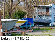 Краснодарский край, Туапсинский район, поселок городского типа,   Новомихайловский, хранилище водного транспорта (2024 год). Стоковое фото, фотограф Александр Циликин / Фотобанк Лори