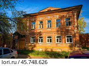 Усадьба А.М. Солодовникова на улице Свердлова в Богородске. Редакционное фото, фотограф Илья Старков / Фотобанк Лори
