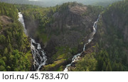 Latefossen is one of the most visited waterfalls in Norway and is located near Skare and Odda in the region Hordaland, Norway. Consists of two separate streams flowing down from the lake Lotevatnet. (2019 год). Стоковое видео, видеограф Андрей Армягов / Фотобанк Лори