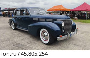 The full-size luxury car Cadillac Fleetwood Sixty Special Sedan, 1938. Редакционное видео, видеограф Sergey Kohl / Фотобанк Лори