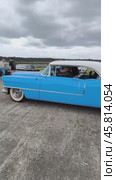 The full-size luxury car Cadillac Coupe de Ville. Редакционное видео, видеограф Sergey Kohl / Фотобанк Лори