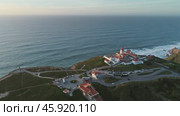 Aerial view of lighthouse at Cape Roca in Portugal (2019 год). Стоковое видео, видеограф Михаил Коханчиков / Фотобанк Лори