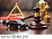 Judge gavel deciding on car accident dispute with scales of justice in background. Стоковое AI-изображение, AI-художник Иван Рябоконь / Фотобанк Лори
