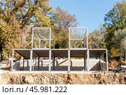 Construction site, residential building build, metal armature concrete structure. Стоковое фото, фотограф Spirit River / Фотобанк Лори