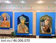 Татарская национальная галерея в мусульманском зале.  Храм Всех религий. Город Казань (2024 год). Редакционное фото, фотограф Александр Тараканов / Фотобанк Лори