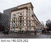 Жилой кирпичный многоэтажный дом по адресу Шарикоподшипниковская улица, 32 в Москве. Редакционное фото, фотограф Константин Григорьев / Фотобанк Лори
