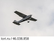 FINOWFURT, GERMANY - MAY 11, 2024: A civil utility aircraft Cessna 172S Skyhawk SP in flight. Редакционное фото, фотограф Sergey Kohl / Фотобанк Лори
