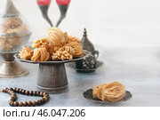 Nath, Chak Chak - Tatar national dessert. perfect for dessert blogs, street food blogs, recipe sites and Ramadan cultural food demonstrations. Стоковое фото, фотограф Оксана Медведева / Фотобанк Лори