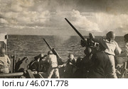 Балтийцы охраняют подступы к Ленинграду  1941. Редакционное фото, фотограф Retro / Фотобанк Лори