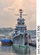 View of historic cruiser Mikhail Kutuzov, museum ship docked at port Novorossiysk, Russia (2024 год). Редакционное фото, фотограф Ирина Кононова / Фотобанк Лори