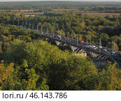 Вид на мост через реку Клязьма во Владимире. Стоковое фото, фотограф Алексей Пантелеев / Фотобанк Лори