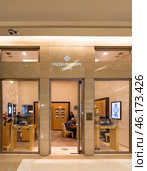 Patek Philippe watch store in Siam Paragon, Bangkok (2016 год). Редакционное фото, фотограф Александр Подшивалов / Фотобанк Лори