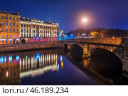 Обуховский мост, река Фонтанка, Санкт-Петербург. Редакционное фото, фотограф Baturina Yuliya / Фотобанк Лори