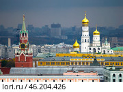 Город Москва. Кремль. Вид с высоты птичьего полета (2011 год). Редакционное фото, фотограф Зобков Юрий / Фотобанк Лори