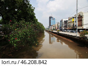 Jakarta / Indonesia - 29 Jul 2016: The river in old Jakarta, Indonesia. Редакционное фото, фотограф Сергей Стрелков / Фотобанк Лори