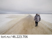 Ледовая переправа через реку Мезень. Архангельская область, Мезенский район. Стоковое фото, фотограф Яковлев Сергей / Фотобанк Лори