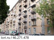 Москва, улица Алабяна, дом 10 . Район Сокол, Москва (2024 год). Редакционное фото, фотограф Evgenia Shevardina / Фотобанк Лори