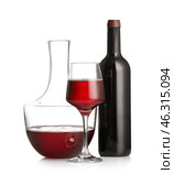 Decanter, glass and bottle of wine on white background. Стоковое фото, фотограф Pixel_shot / Фотобанк Лори