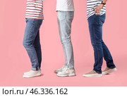 People waiting in line on color background. Стоковое фото, фотограф Pixel_shot / Фотобанк Лори